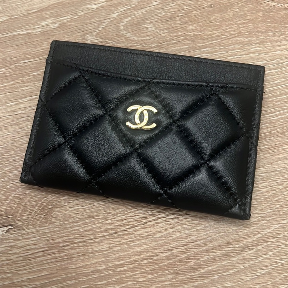 Card holder